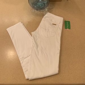Never Worn Lilly Pulitzer White Jeans. Size 00.
